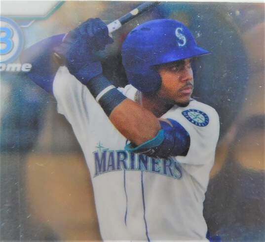 2022 Julio Rodriguez Bowman Chrome Rookie Seattle Mariners image number 3