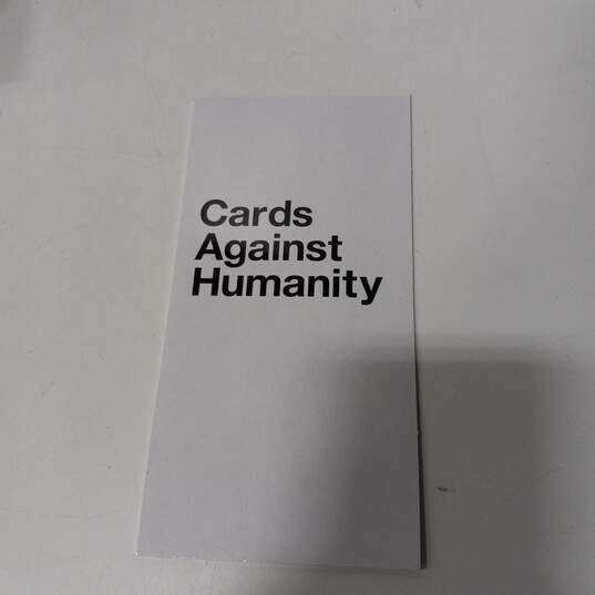 Cards Against Humanity Card Game image number 2