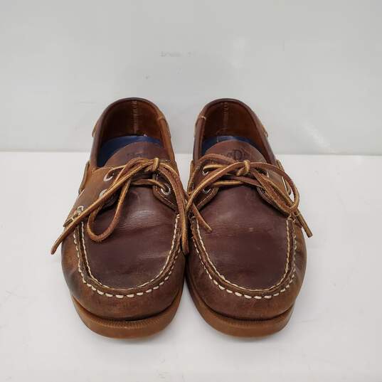 G.H Bass & Co. WM's Leather Brown Flats Size 9.5 image number 1