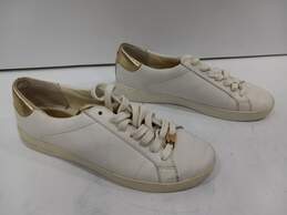 Michael Kors Women's White Leather Sneakers Size 9.5 alternative image