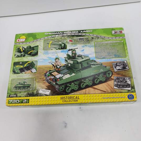 COBI Sherman M4A3E2 Jumbo Assault Tank WWII Model 2250 image number 3