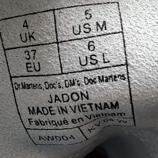 WOMEN'S DR. MARTENS 'JADON' COMBAT PLATFORM BOOTS SIZE 6 image number 6