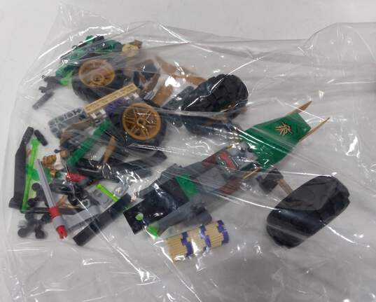 Bundle of Five Assorted Lego Builders Sets image number 5