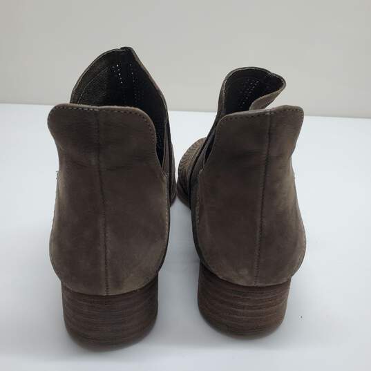 Vince Camuto Celena Taupe Ankle Booties Women's  Size 9.5M image number 3