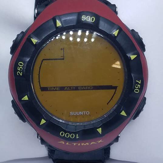 Men's Suunto ALTIMAX Red Outdoor Non-precious Metal Watch image number 2