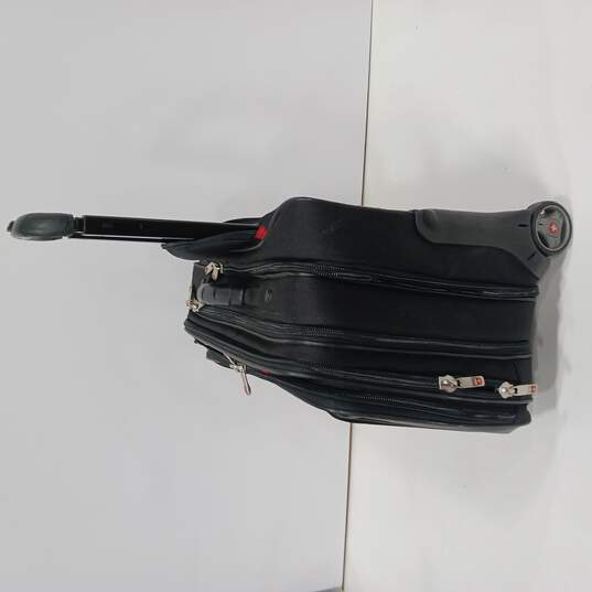 Wenger Swiss Gear Patriot Rolling Luggage Retractable Handle 17" Laptop  Bag