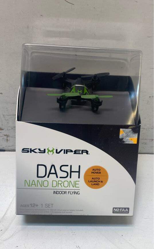 Sky Viper Dash Nano Drone image number 1