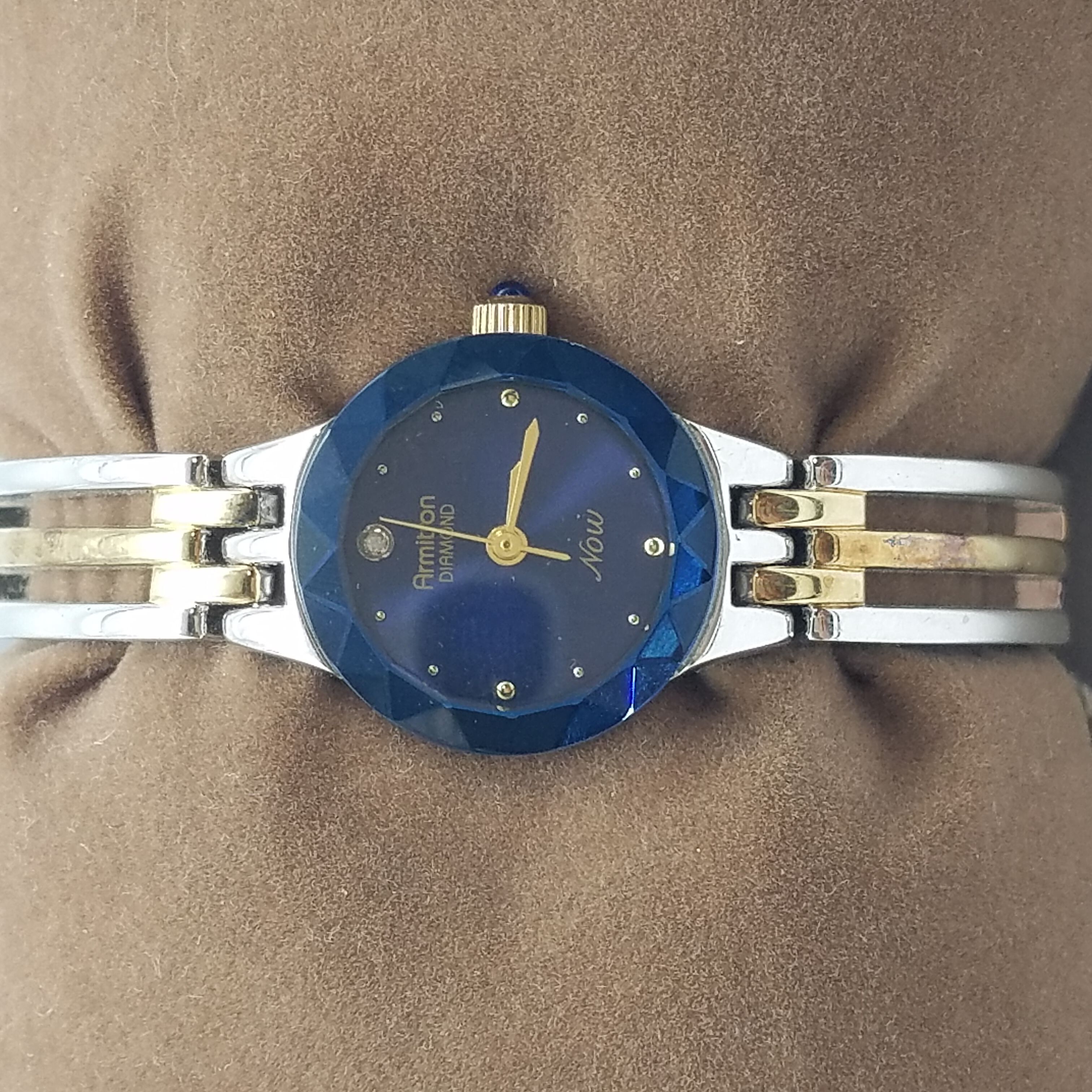 Armitron Griffy Sport Retro Men's Digital Bracelet Watch, 40/8475BRSVB |  eBay