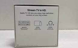Apple TV (4th Generation) 32GB HD Media Streamer - Black (MR912LL/A) IOB alternative image
