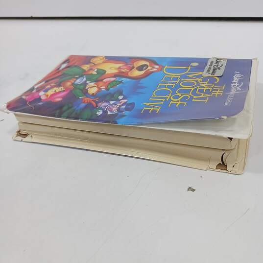 Bundle of 17 Assorted Disney VHS Tapes image number 7