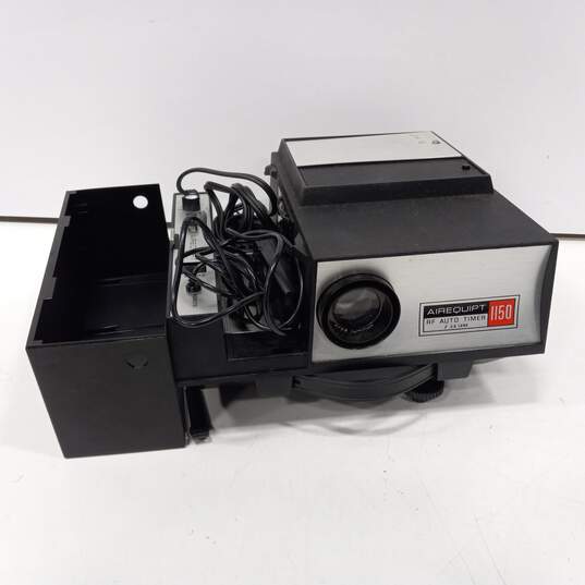 Vintage Airequipt 1150 RF Auto Timer 2x2 Slide Projector image number 1
