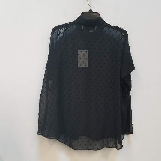 NWT Womens Black Oversize Short Sleeve Collared Casual Blouse Top Size 40 image number 2