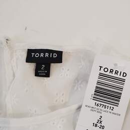 Torrid White Lace Short Sleeve Skater Dress NWT Size 2 alternative image