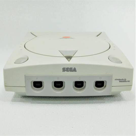 Buy the Sega Dreamcast Console Bundle With Controllers Untested