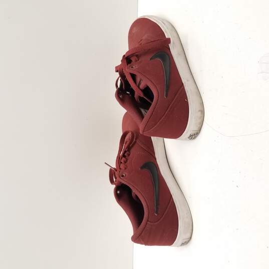 Nike Boy's SB Check Solar soft Canvas Burgundy Sneaker Size 6.5 image number 4