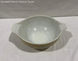 Pyrex 2.5 Liter Mixing Bowl alternative image