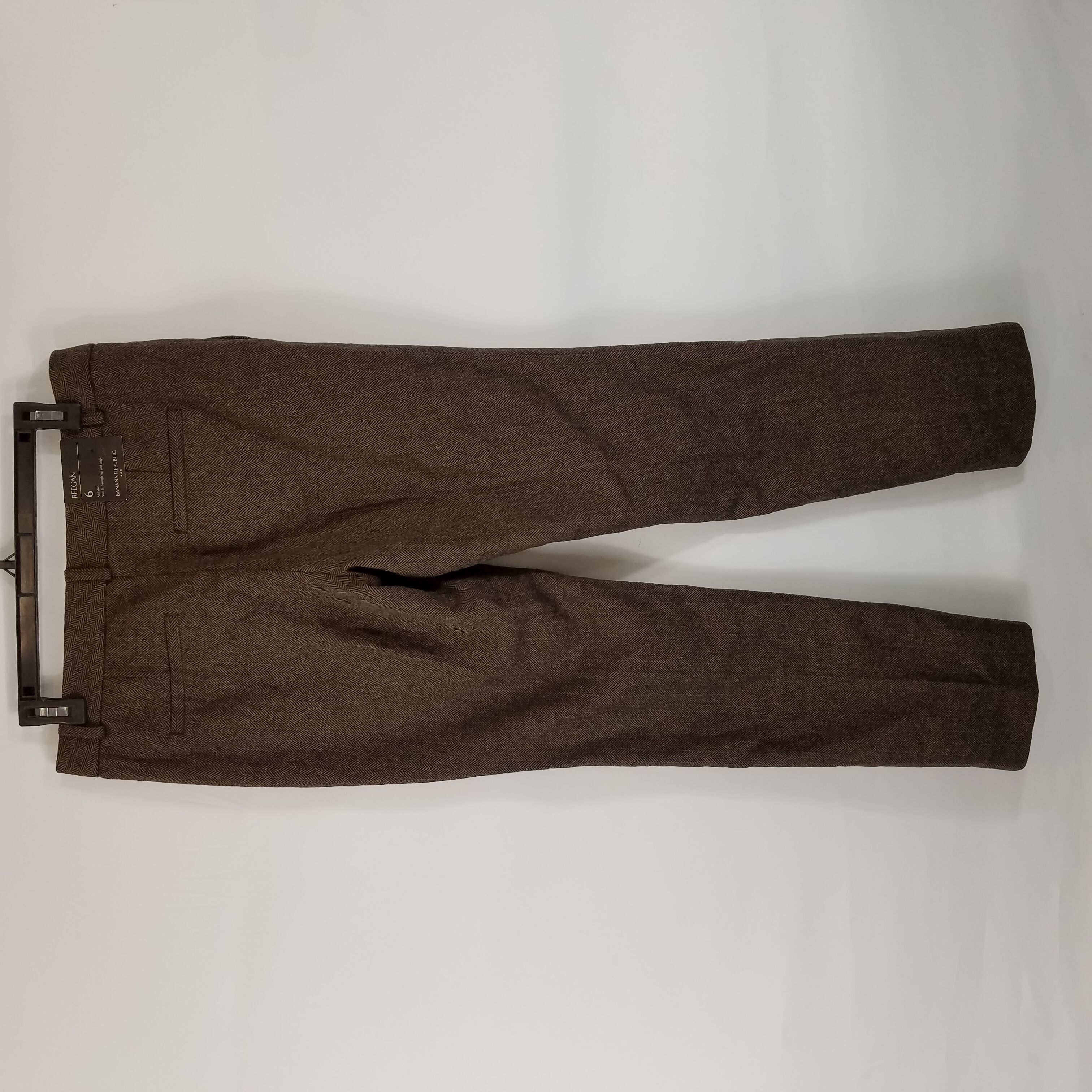 The beige end-on-end wool suit pants, an iconic piece from The Kooples! Buy  one of these new models now on our website!