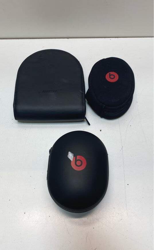Assorted Audio Headphone Case Bundle Lot of 8 image number 4