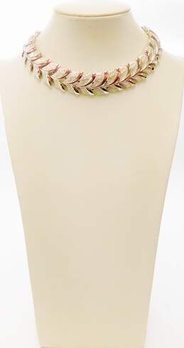 VNTG Crown Trifari & Coro Textured Necklace Swirl Brooch & Earrings 103.4g alternative image