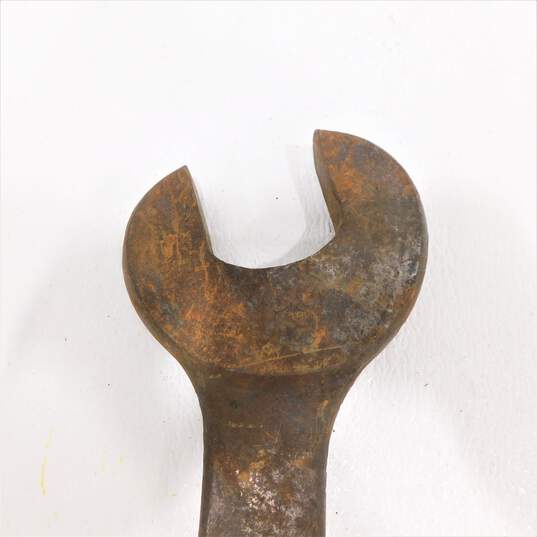VNTG Crescent No. 56 Suregrip Slide Hammer Nail Puller & 20in. Machinist Wrench image number 3