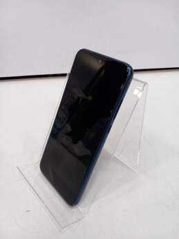 Blue Motorola Moto E Smart Phone