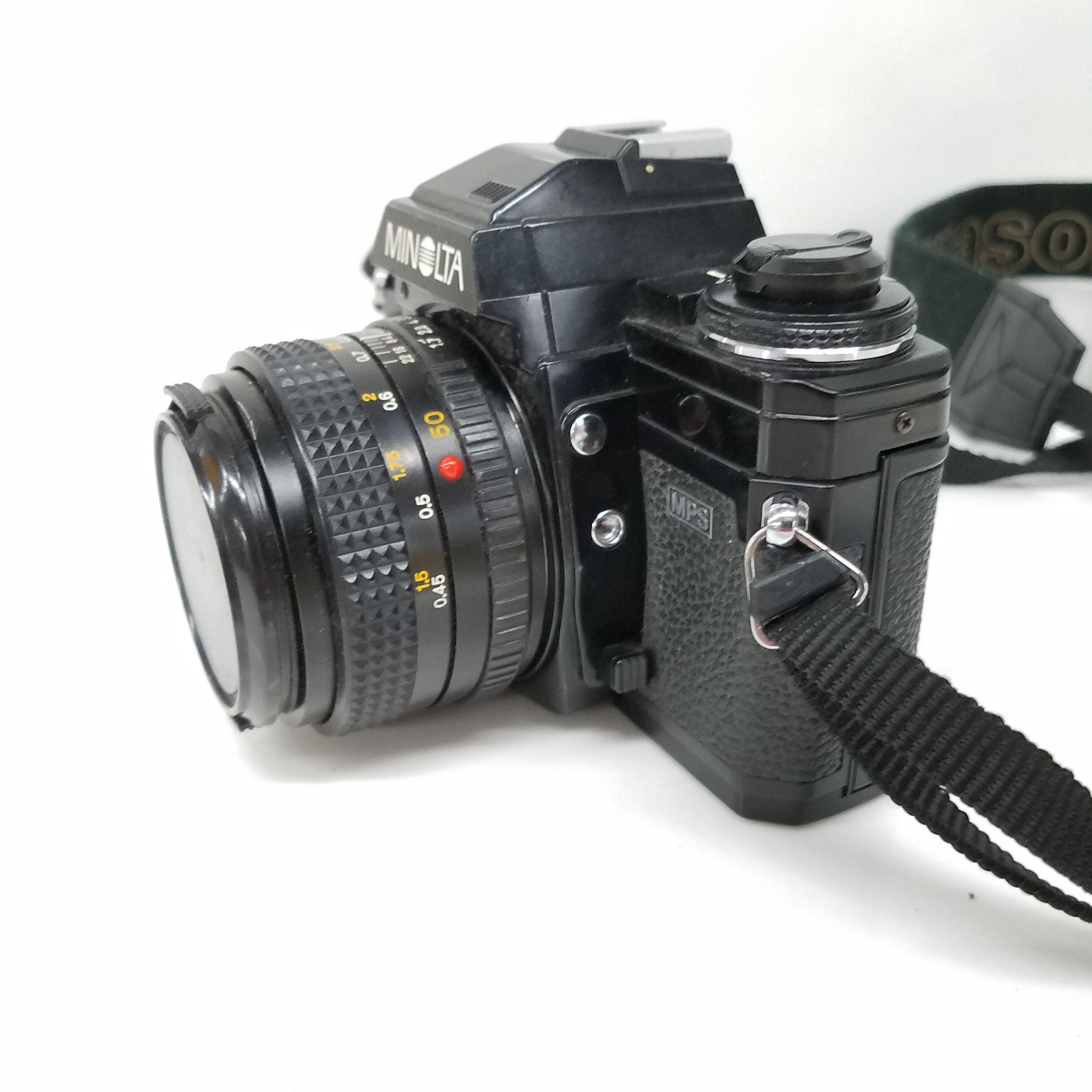 Buy the Minolta X-700 35mm SLR Camera with 50mm f/1.7 Lens