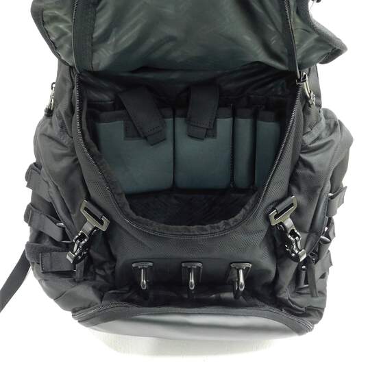 Oakley Kitchen Sink Tactical Field Riding Nylon Backpack Black image number 4
