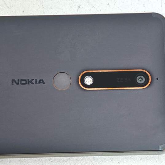 Nokia 6.1 Model TA-1045 Black/Cooper 32GB image number 6