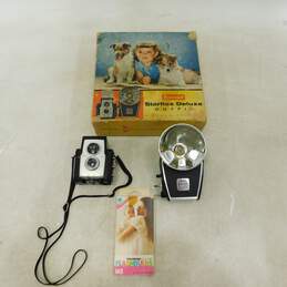 VNTG Kodak/Brownie Starflex Deluxe Film Camera w/ Original Box and Accessories