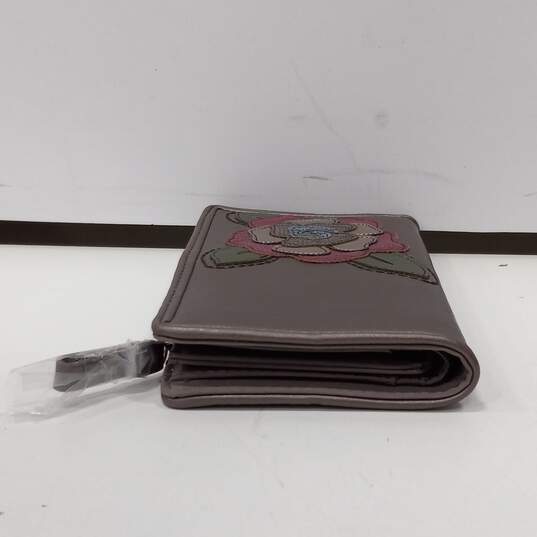 Relic Women's Brown Leather Wallet image number 3