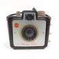 Vintage Kodak Brownie Holiday Flash Film Camera With Flash & Bag image number 2