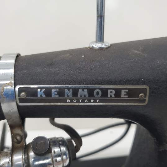 Vintage Sears Roebuck Kenmore Rotary Model 117.119 Sewing Machine - Parts/Repair image number 4