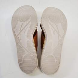 Tommy Bahama Relaxology Ilidah Wood Sandals Women's Size 7B alternative image