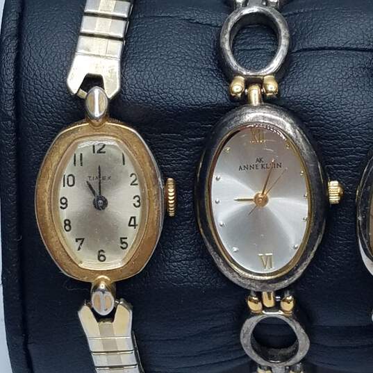 Vintage Seiko, Timex, Guess Plus Brands Ladies Stainless Steel Quartz Watch Collection image number 6