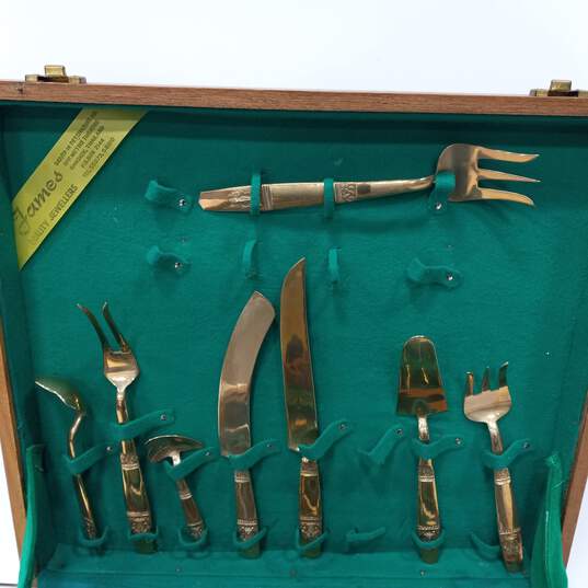 81 Pc James Quality Jewellers Thailand Gold Tone Flatware Set in Wooden Case image number 2