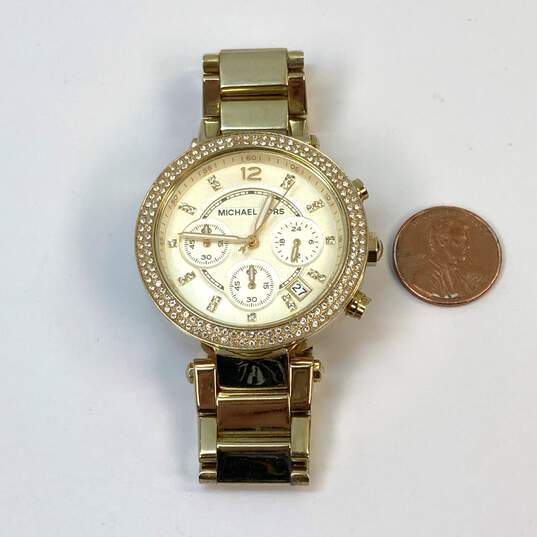 Designer Michael Kors MK-5354 Gold Tone Rhinestone Analog Quartz Wristwatch image number 3
