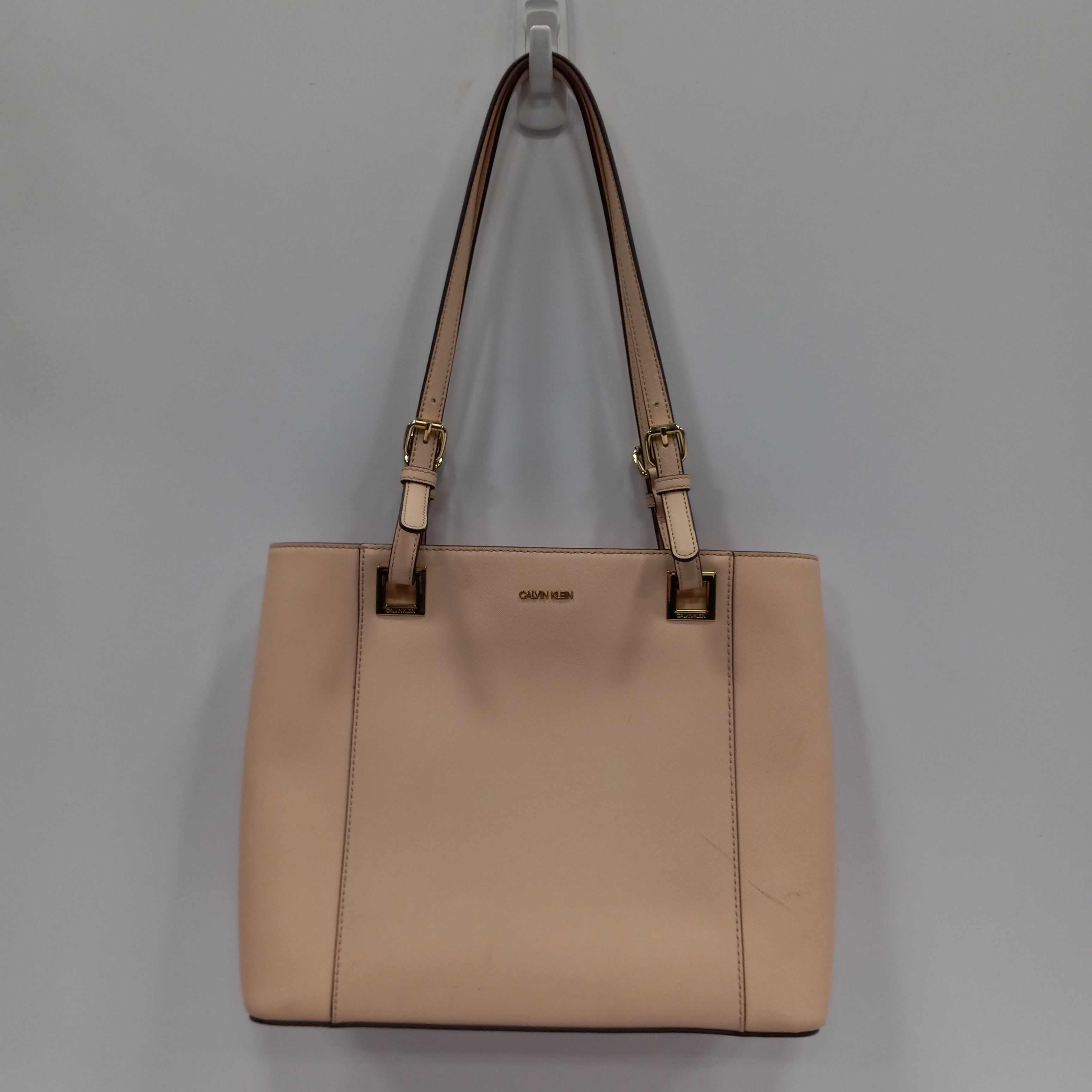 Flipkart.com | Calvin Klein CK MUST MINI BAG EPI MONO Sling Bag - Sling Bag