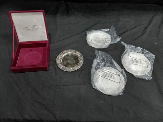 4pc Set of Silver Treasures by Godinger Silver-Plated Mini Serving Trays IOB image number 1