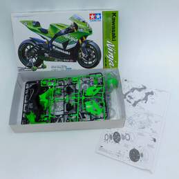 Tamiya 1/12 Kawasaki Ninja ZX-RR NIB