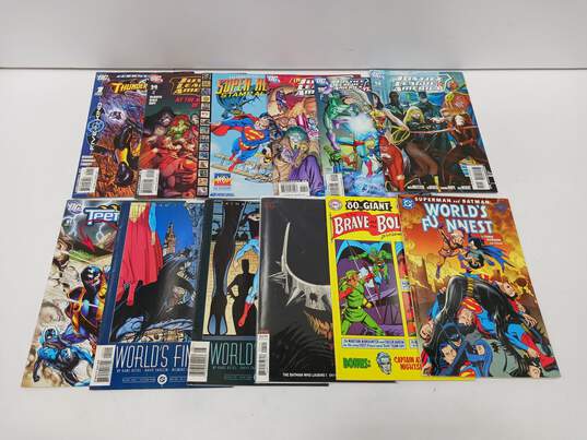 Bundle of 12 DC Comic Books image number 1