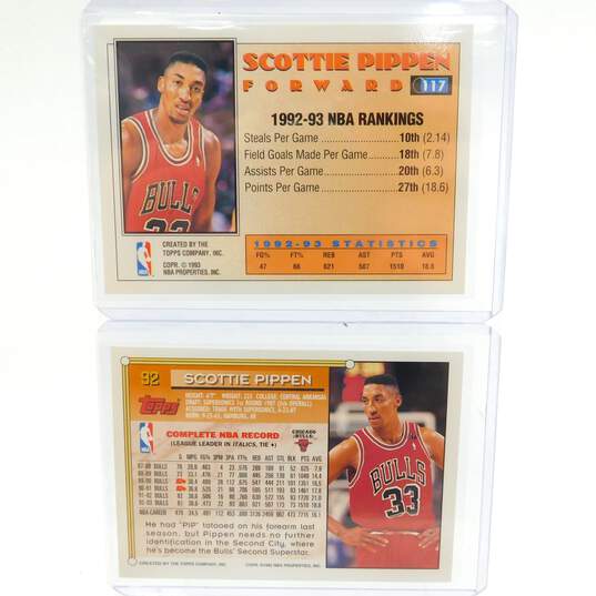 1993-94 HOF Scottie Pippen Topps Gold Chicago Bulls image number 3