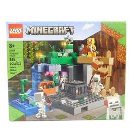 LEGO Minecraft: The Skeleton Dungeon (21189)
