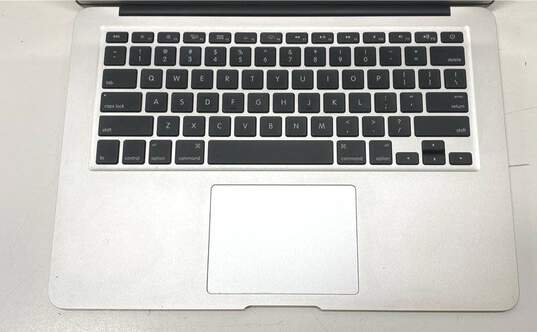 Apple MacBook Air (13", A1466) 250GB Wiped image number 2