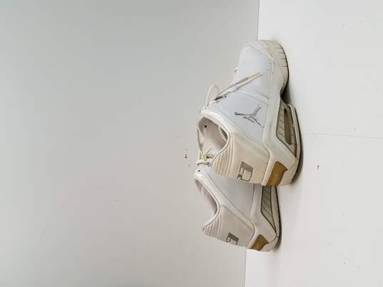 Michael Jordan Shoes White Men's  Size 13 image number 4