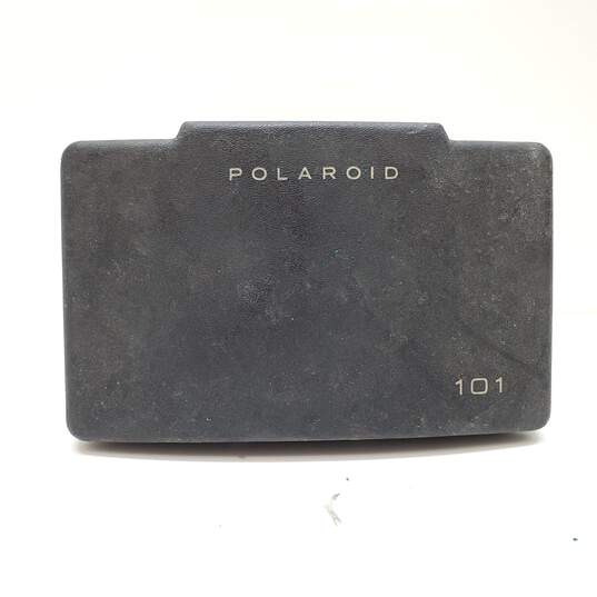 Polaroid 101 | Vintage Instant Land Camera image number 2