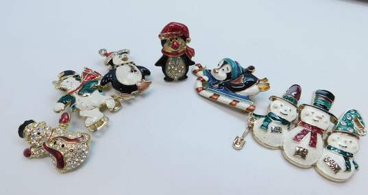 VNTG/MOD Icy Rhinestone Enamel Snowman & Penguin Brooches 108g image number 1