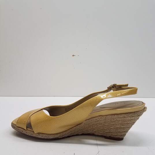 Cole Haan Gold Patent Leather Espadrille Sandal Wedge Shoes Size 9.5 B image number 2