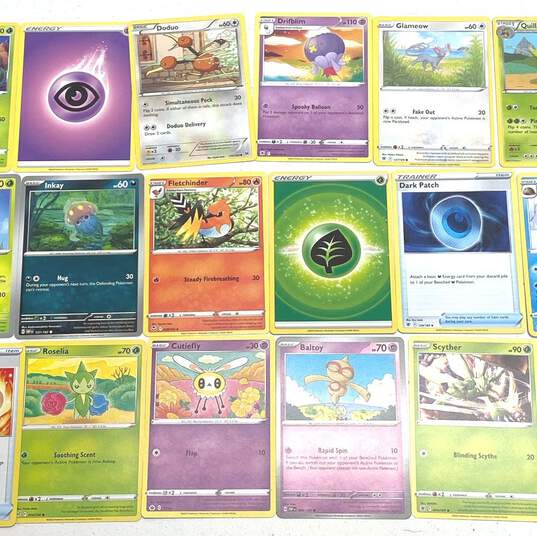 Assorted Pokémon TCG Common, Uncommon and Rare Trading Cards (600 Plus Cards) image number 5