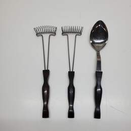 Lot 3 Cutco Spoon And Skimmers