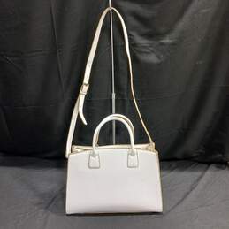 Adrienne Vittadini White Leather Handbag alternative image